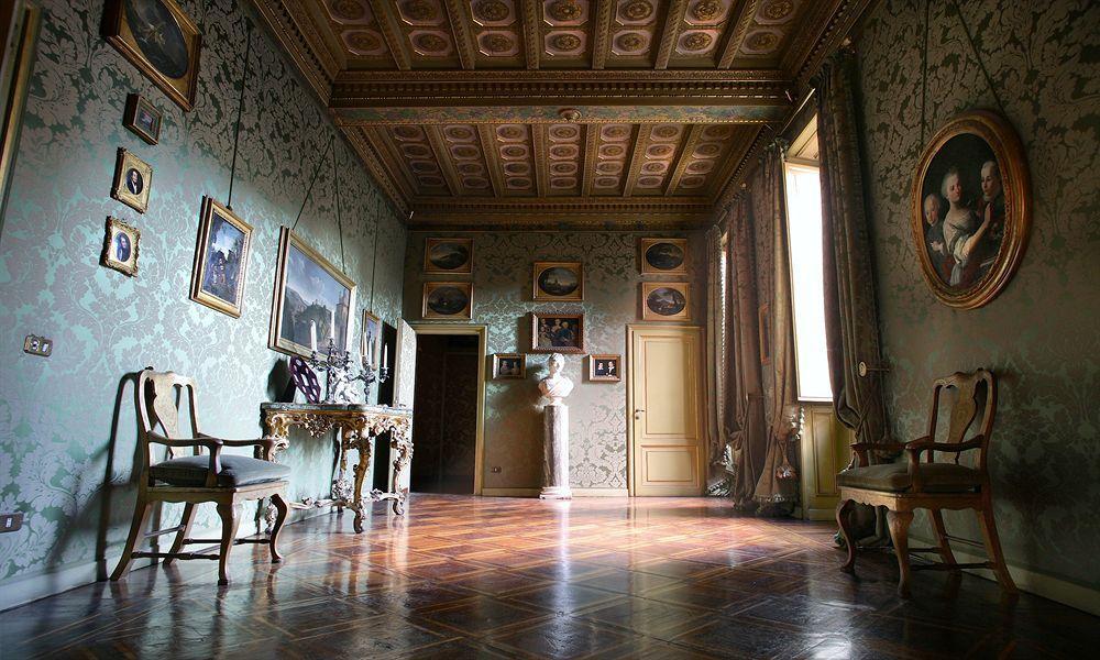 Residenza Ruspoli Bonaparte Couette-café 4*