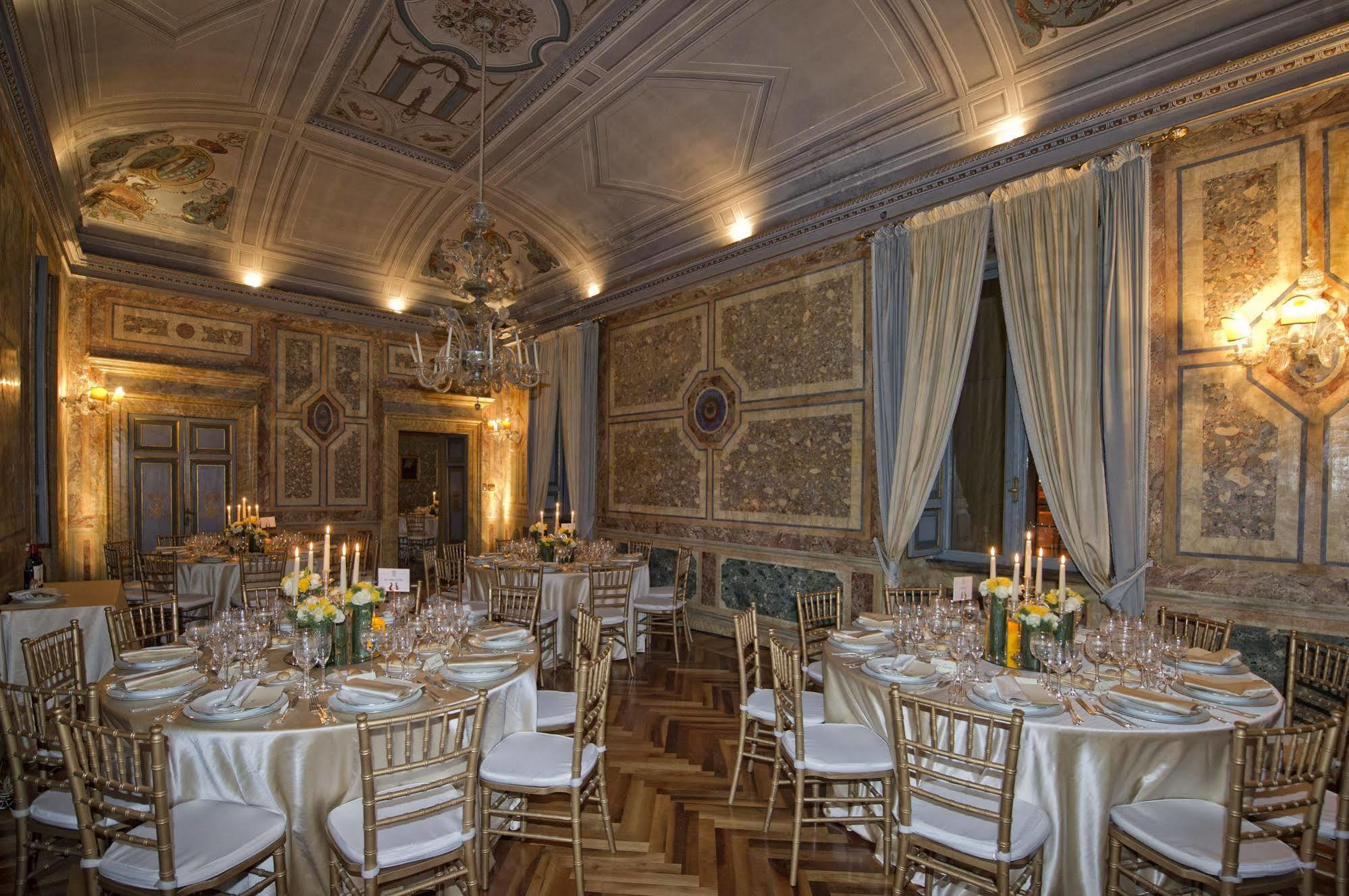 Residenza Ruspoli Bonaparte Couette-café 4*